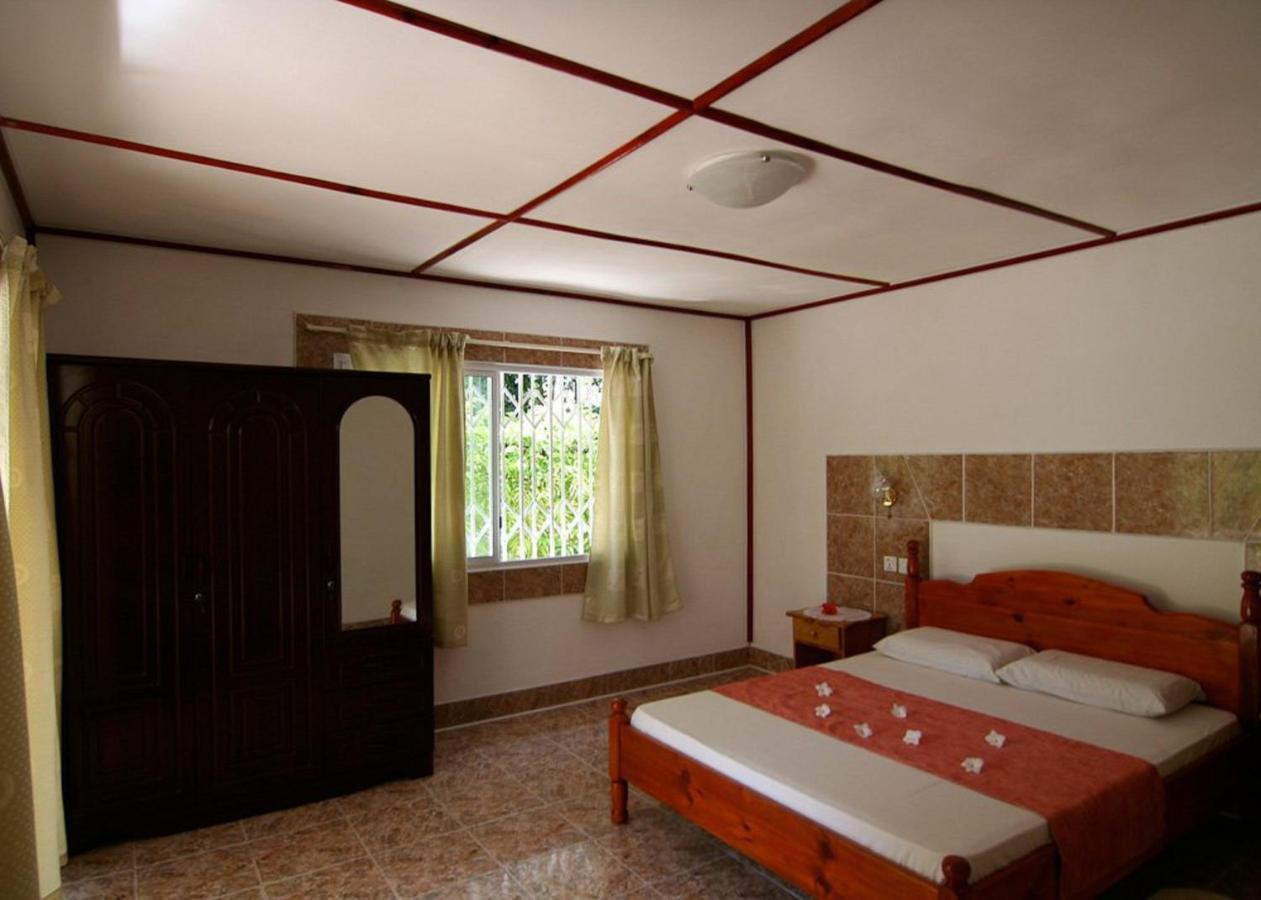 Rising Sun Guesthouse ลาดิก ห้อง รูปภาพ
